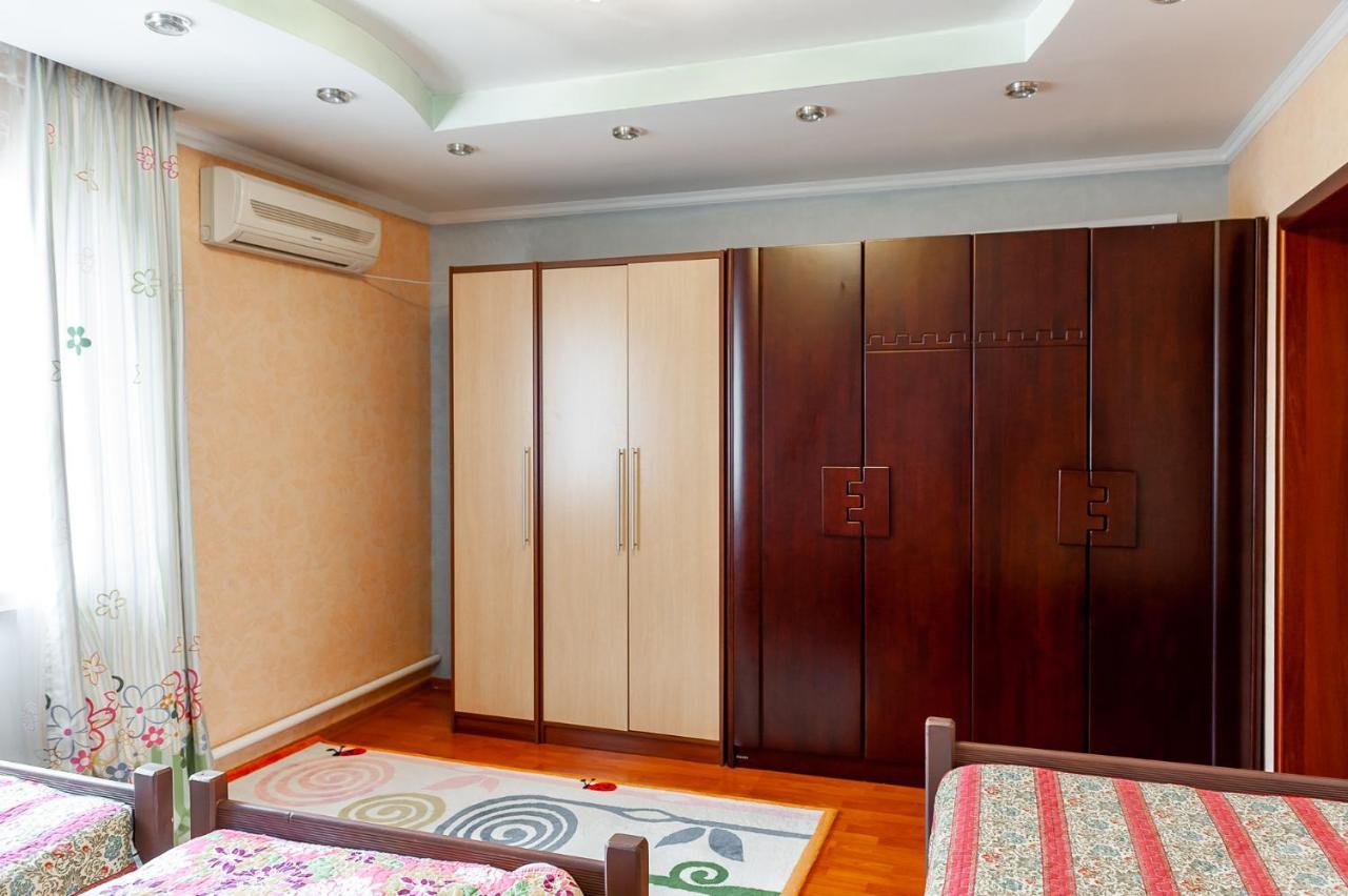 Hostel Astana Exterior photo