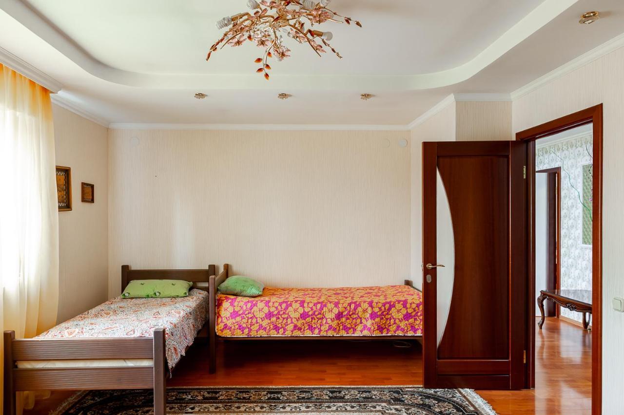 Hostel Astana Exterior photo
